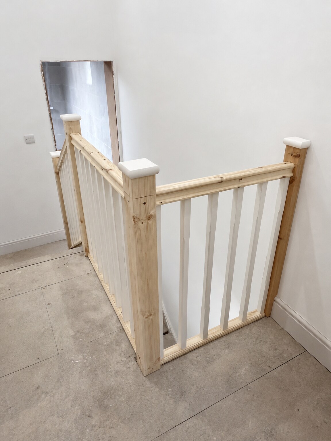 Cleared landing balustrade during installation