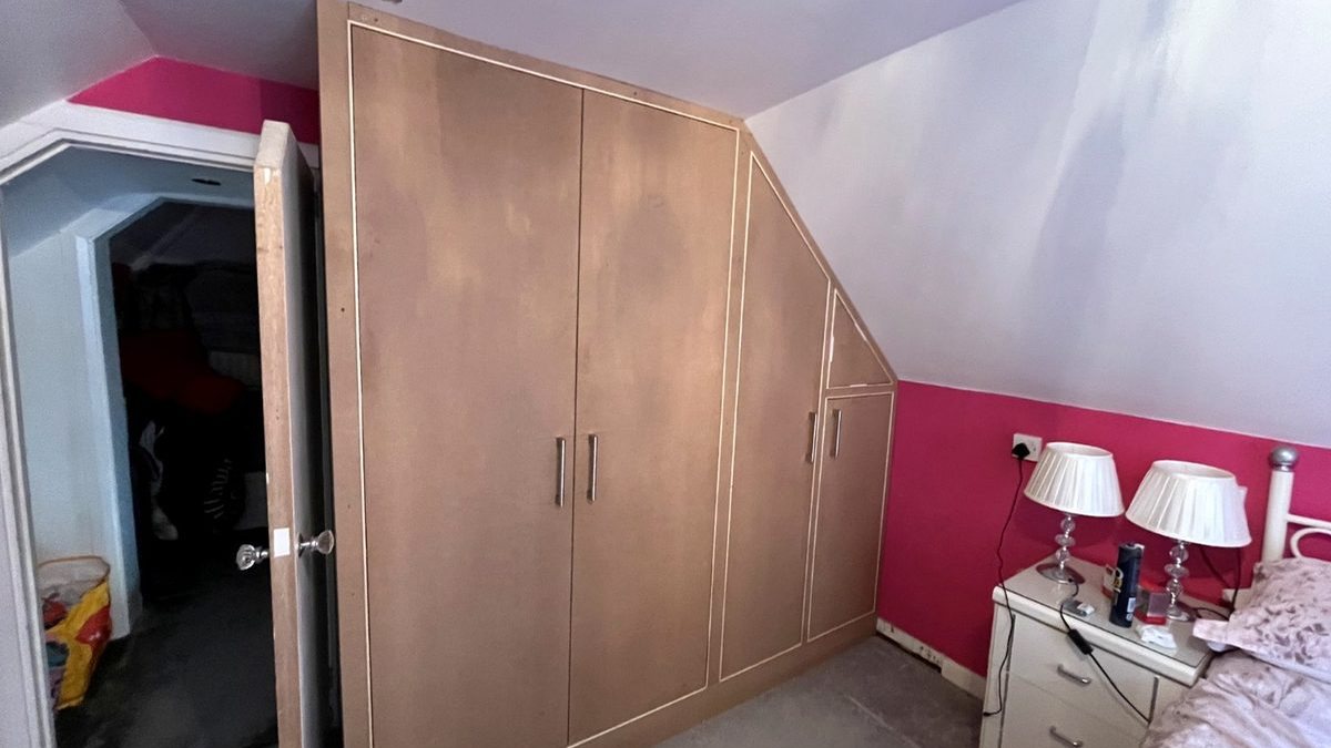 Bespoke fitted bedroom storage built by Sixes Carpentry